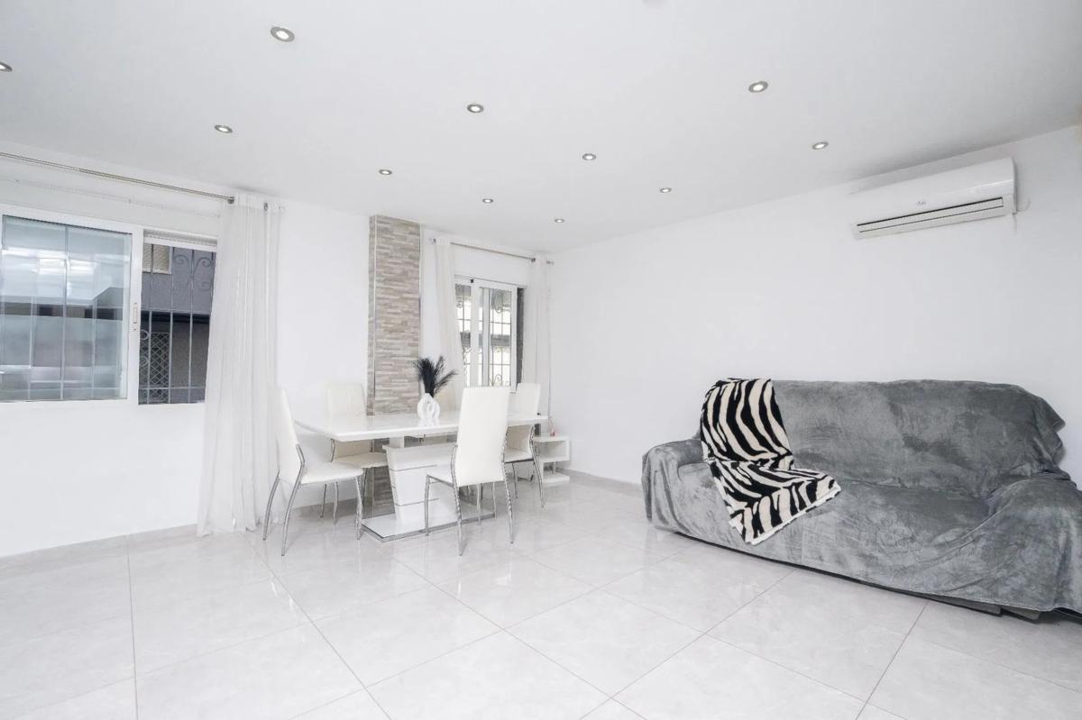 Venta de piso en Centro Urbano, La Villajoyosa / Vila Joiosa
 photo 4