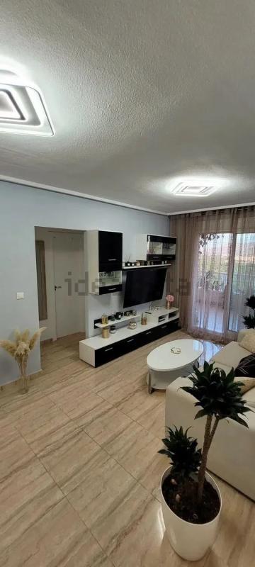 Venta de piso en Avenida Mestral, La Villajoyosa / Vila Joiosa
 photo 2