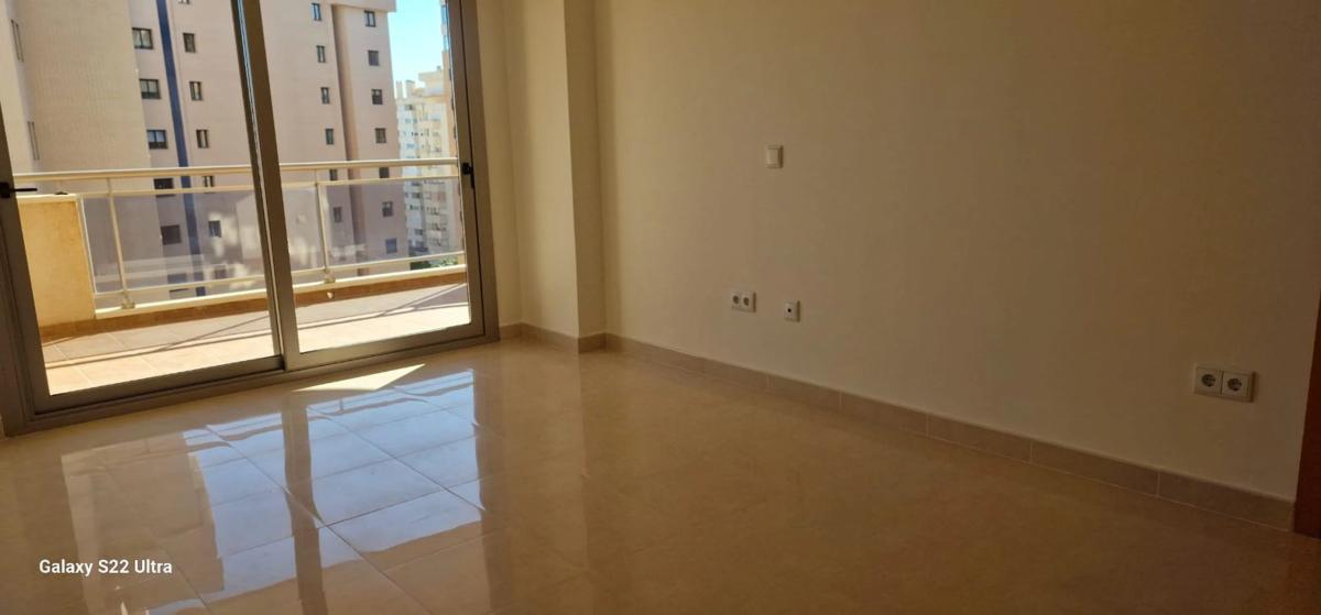Venta de piso en Avenida Mestral, La Villajoyosa / Vila Joiosa
 photo 4