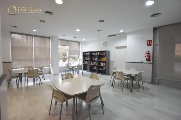 Penthouse for sale at  Calle Gregal, La Villajoyosa / Vila Joiosa photo 4