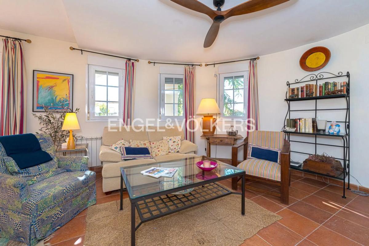 Venta de chalet independiente en Avenida d'Europa, La Villajoyosa / Vila Joiosa
 photo 3