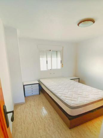 Apartment for sale in  Calle Badiola, La Villajoyosa / Vila Joiosa photo 4
