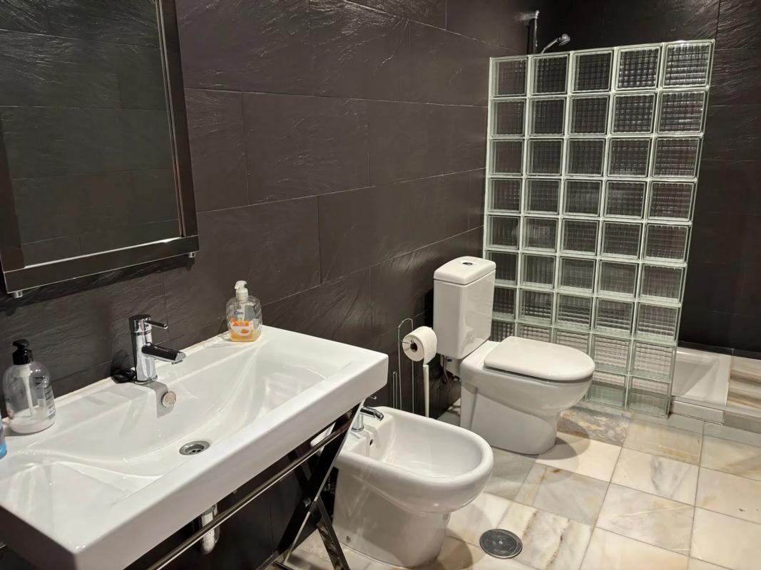 Venta de chalet adosado en  Calle Dinamarca, 171 , La Villajoyosa / Vila Joiosa photo 3