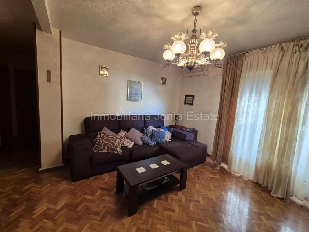 Venta de piso en Calle Relleu, La Villajoyosa / Vila Joiosa
 photo 5