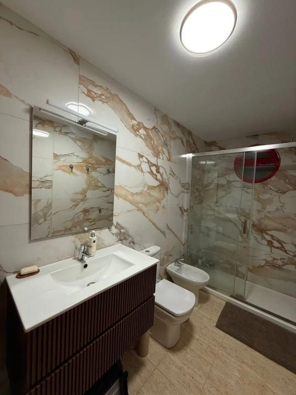 Sale of apartment in Avenida Tellerola, 28, La Villajoyosa / Vila Joiosa
photo 1