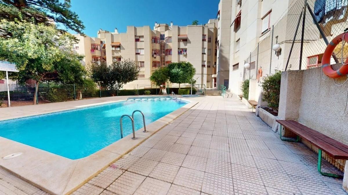 Sale of apartment in Calle Colón, La Villajoyosa / Vila Joiosa
photo 2