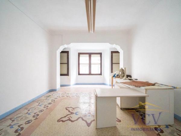 Chalet adosado en venta en Calle Ciutat de València , La Villajoyosa / Vila Joiosa thumbnail 2