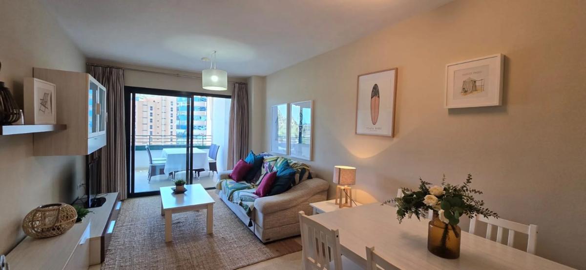 Sale of apartment in AV ROSA DELS VENTS, 17, La Villajoyosa / Vila Joiosa
photo 3