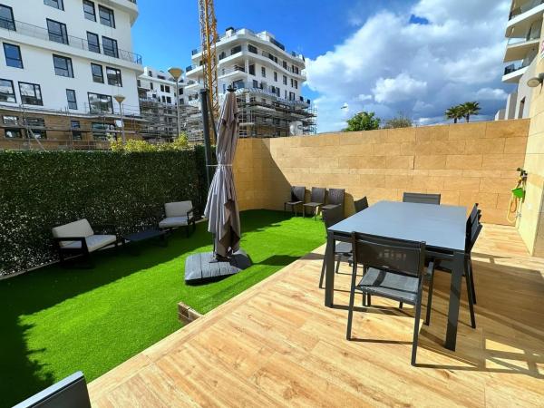 Chalet adosado en venta en Calle edeta, 3 , La Villajoyosa / Vila Joiosa photo 1