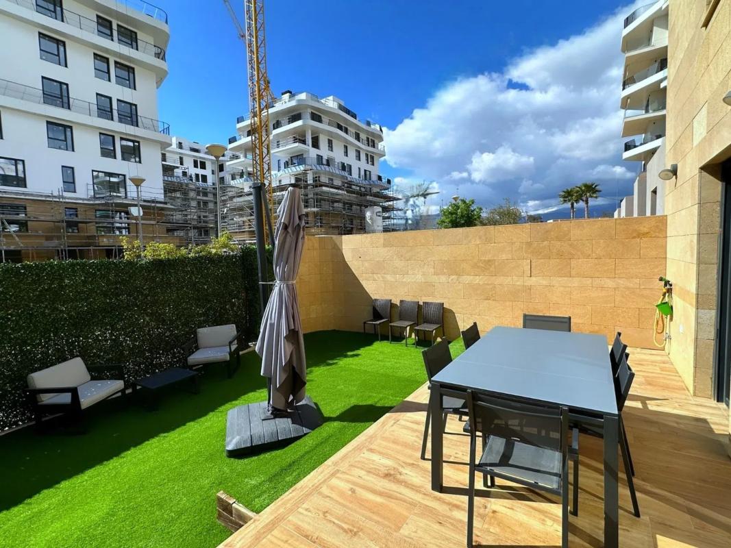Venta de chalet adosado en  Calle edeta, 3 , La Villajoyosa / Vila Joiosa photo 2