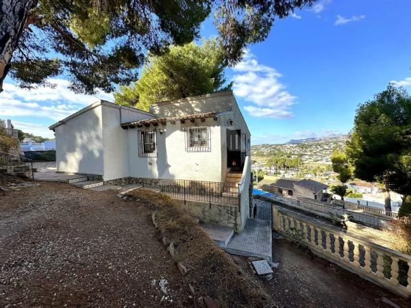 Chalet independiente en venta en Paichi, Moraira
 photo 1