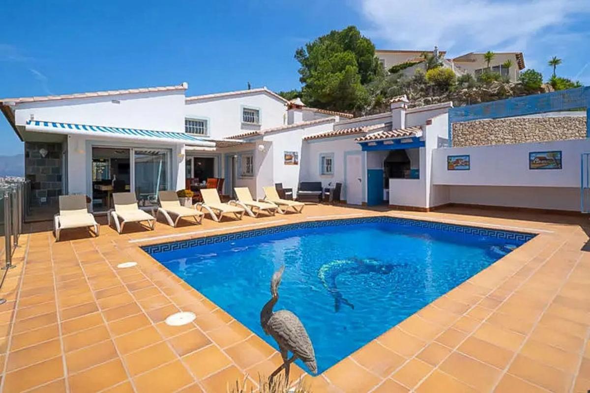 Sale of independent chalet in Paichi, Moraira
photo 1