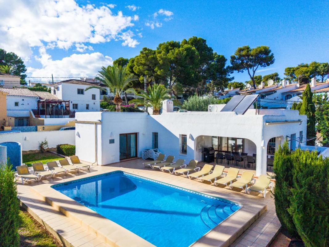 Sprzedaż niezależnego domku jednorodzinnego w Calle Medina, Moraira photo 3