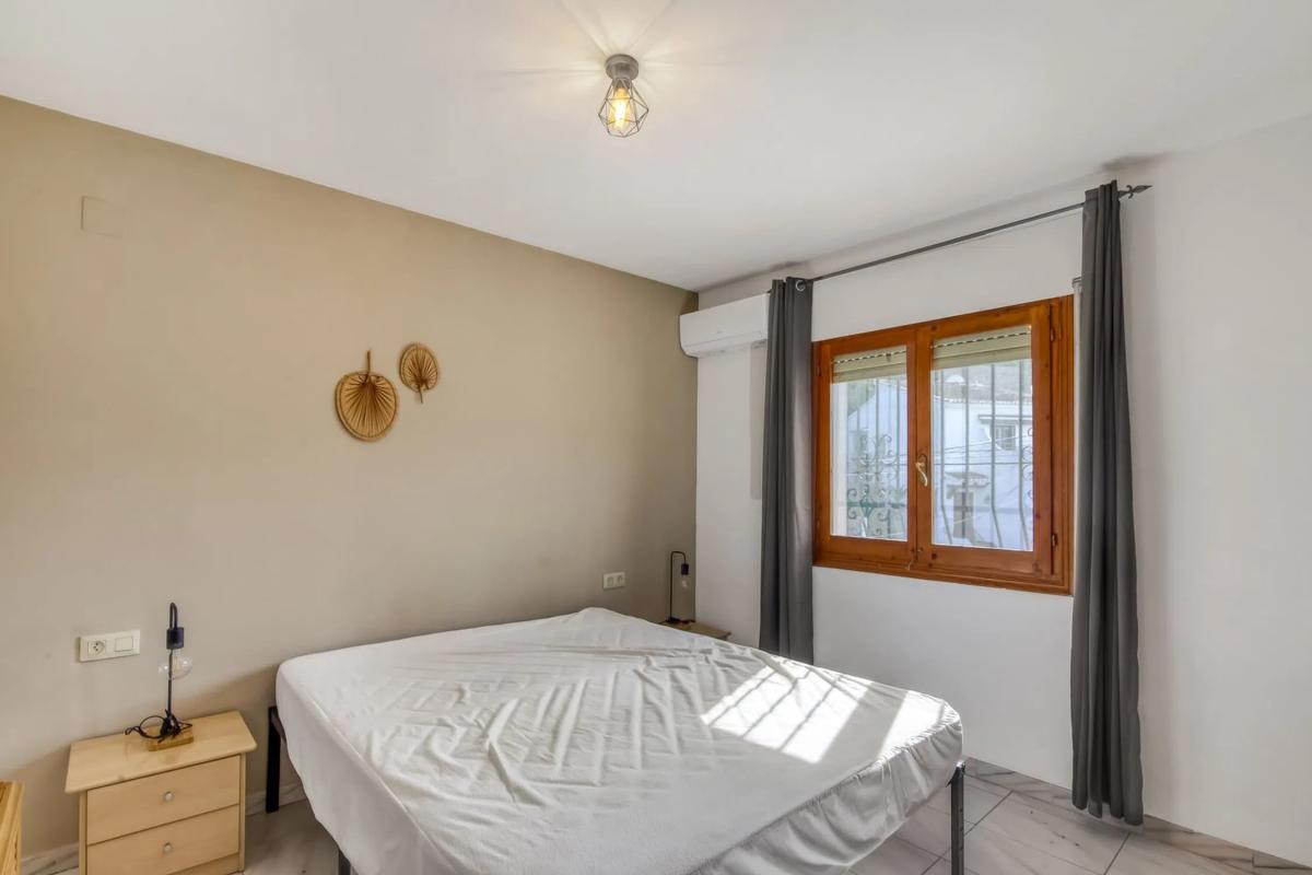 Sprzedaż niezależnego domku jednorodzinnego w  Paichi, Moraira photo 2
