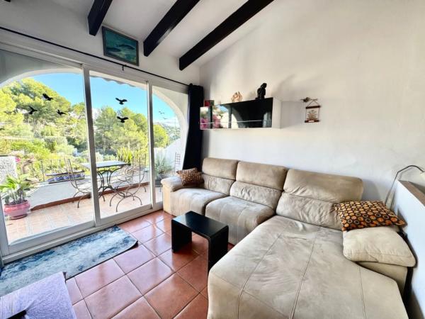 Chalet adosado en venta en  Calle Cullera , Moraira photo 1