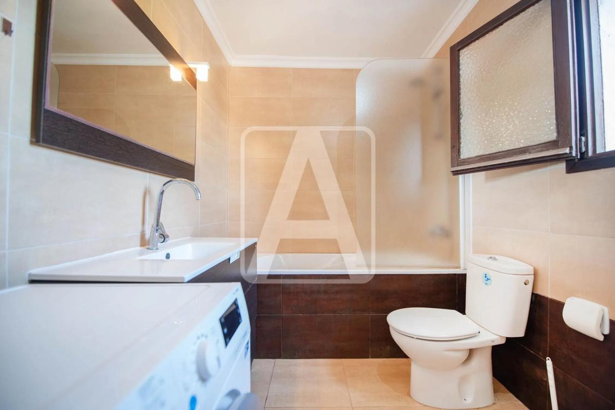 Продажа отдельного шале в  Pinar de Advocat-Cometa, Морайра photo 4