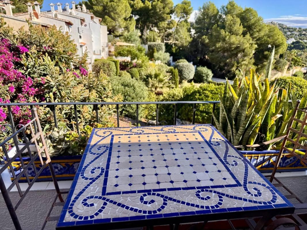 Venta de chalet adosado en  Calle Cullera , Moraira photo 3