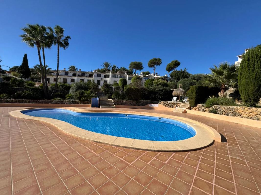 Venta de chalet adosado en  Calle Cullera , Moraira photo 4