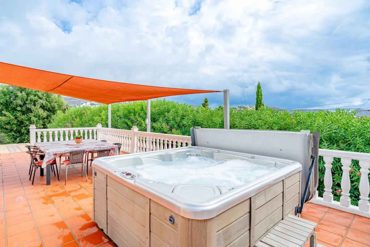 Sale of independent chalet in Calle Móstoles, Moraira
 photo 2