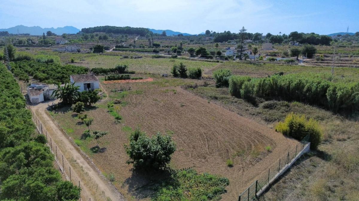 Sale of rural property in  Via Calles Desconocidas , Moraira photo 2