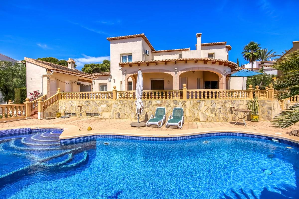 Sprzedaż niezależnego domku jednorodzinnego w Pinar de Advocat-Cometa, Moraira photo 3