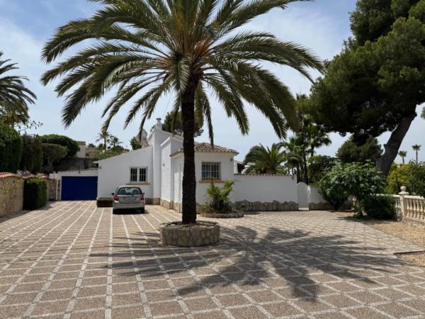 Chalet independiente en venta en Calle Casablanca, Moraira
 photo 2
