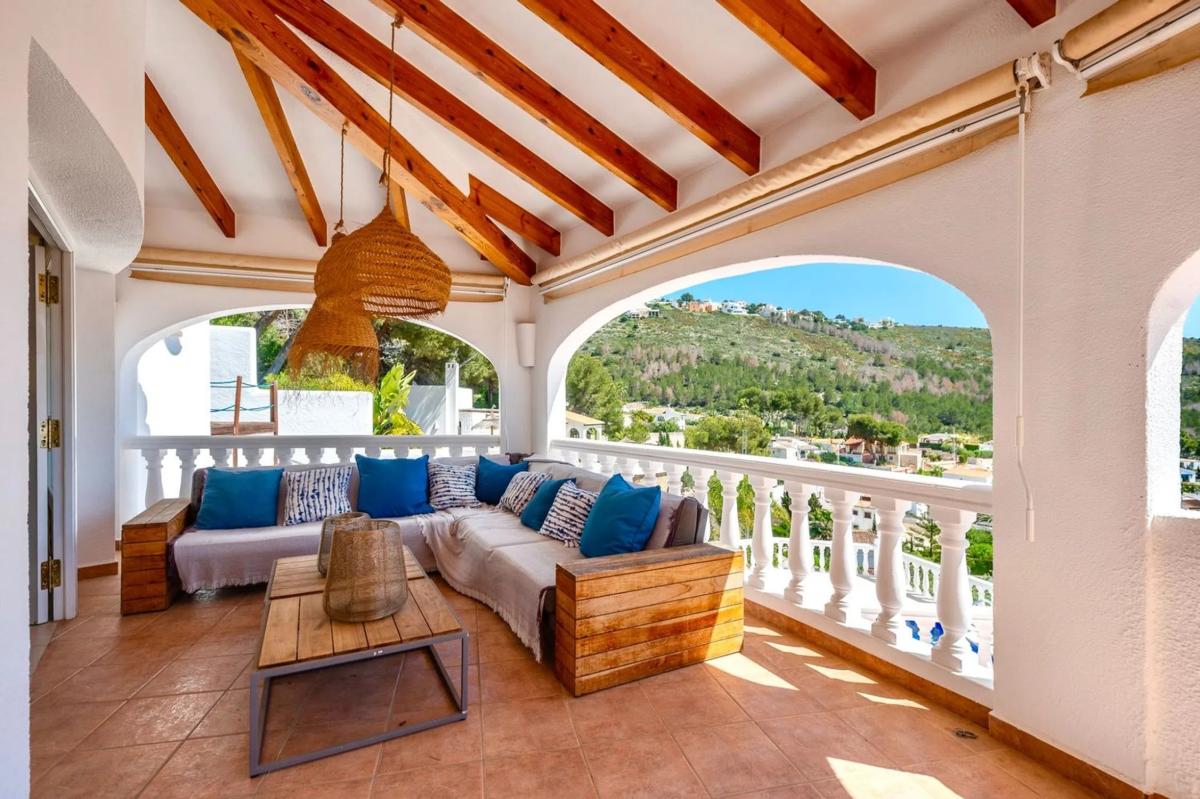 Sale of independent chalet in Calle Albi, Moraira
photo 4