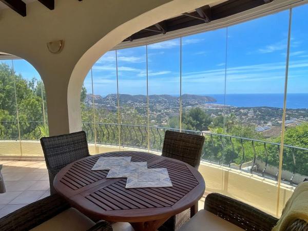 Chalet independiente en venta en Benimeit-Tabaira, Moraira
 photo 4