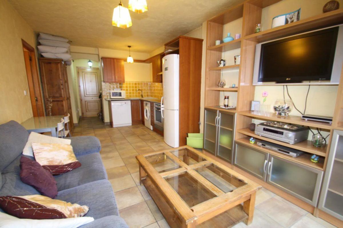 Sale of apartment in Casco urbano, Moraira
photo 3