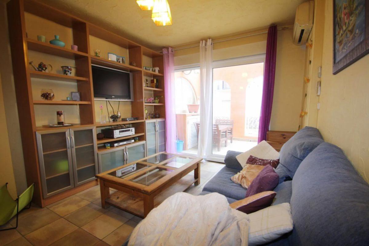 Sale of apartment in Casco urbano, Moraira
photo 4