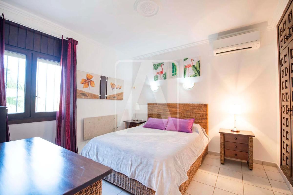 Sprzedaż niezależnego domku jednorodzinnego w Paichi, Moraira photo 2