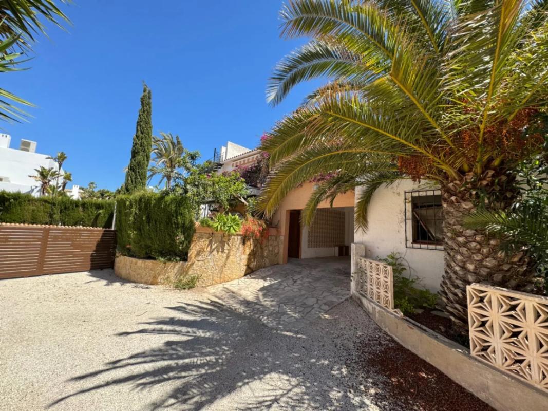 Venta de chalet independiente en Plaza Océano Pacífico, Moraira
 photo 4