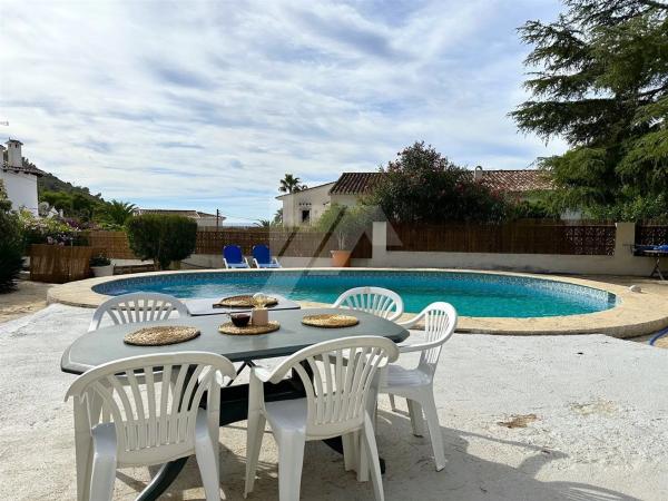 Chalet independiente en venta en Paichi, Moraira
 photo 2