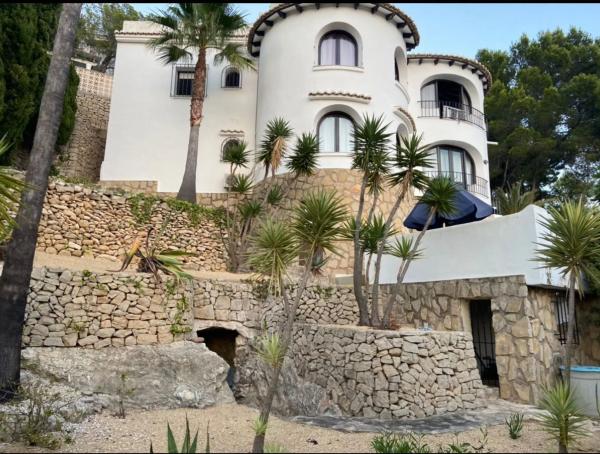 Chalet independiente en venta en Paichi, Moraira
 photo 1