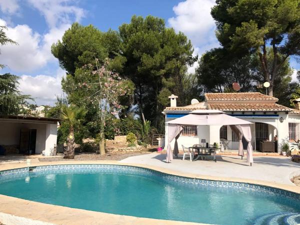 Chalet independiente en venta en Paichi, Moraira
 photo 1