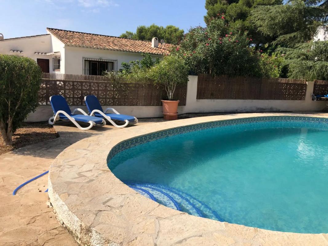 Sprzedaż niezależnego domku jednorodzinnego w  Paichi, Moraira photo 4
