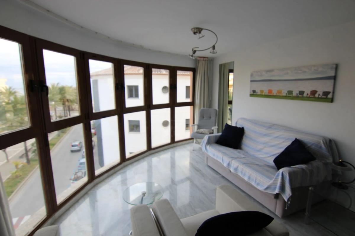 Venta de piso en Avenida DE LA PAZ 14 3, 11, Moraira
 photo 2