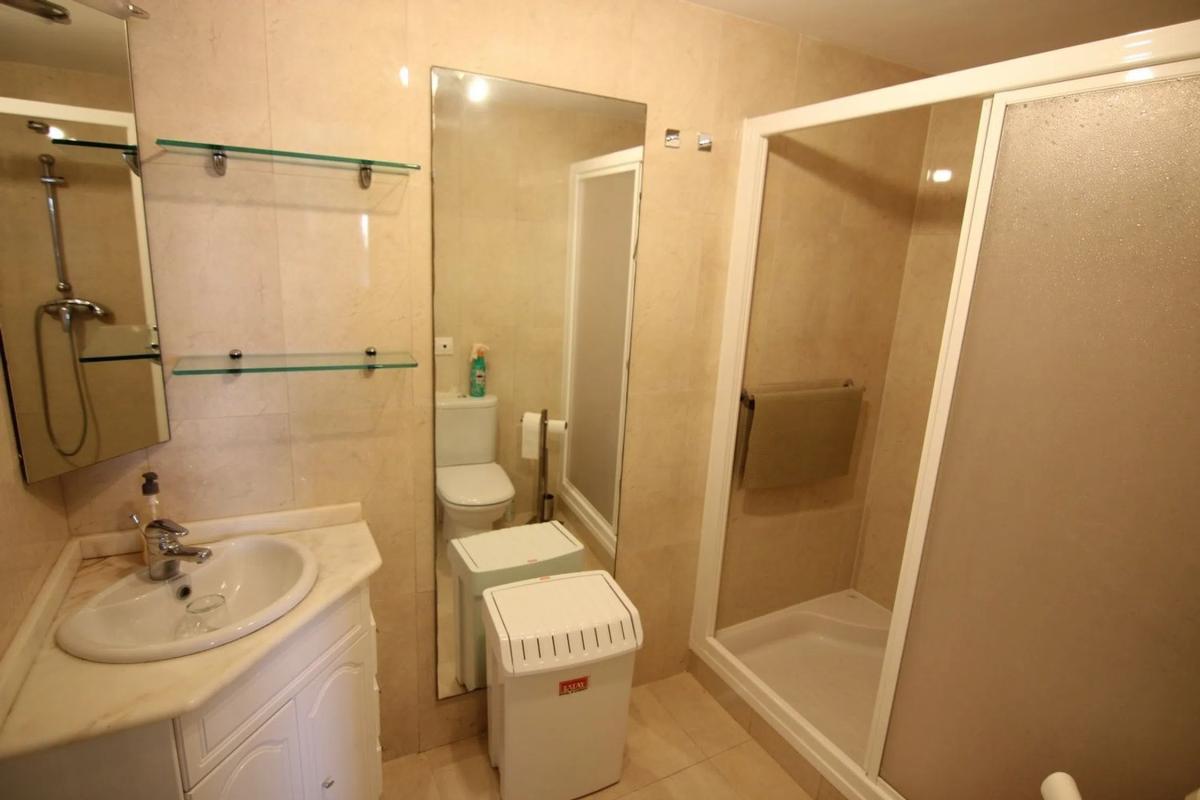Venta de piso en Avenida DE LA PAZ 14 3, 11, Moraira
 photo 5