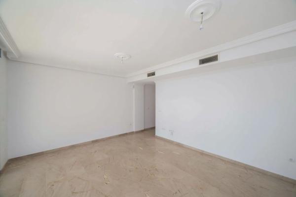 Piso en venta en Avenida Rosa de los Vientos, Calpe
 photo 2