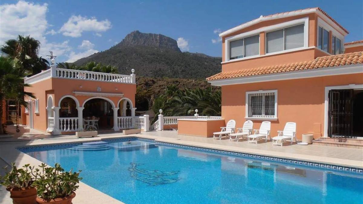 Venta de chalet independiente en Partida Maryvilla, Calpe
photo 1