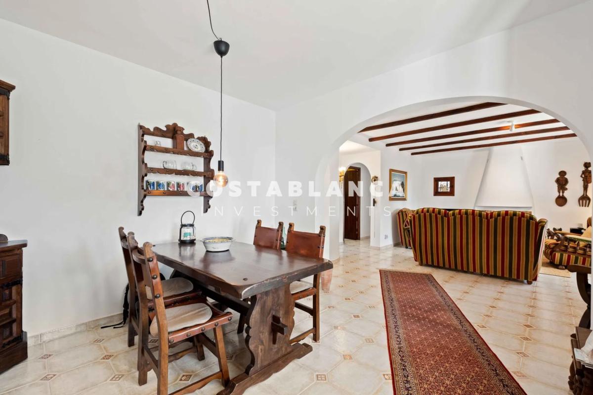 Sale of independent chalet in Urbanización Canuta, Calpe
photo 3