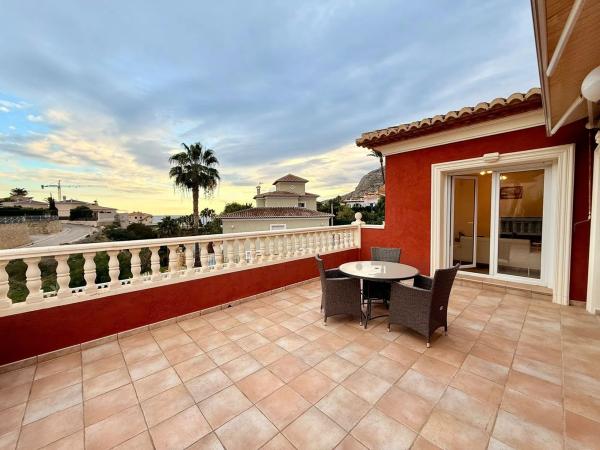 Independent chalet for sale in UR CANUTA 2, Calpe
 photo 2