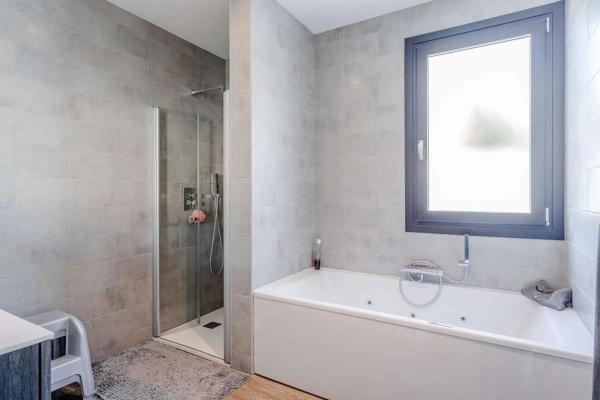 Chalet wolnostojący na sprzedaż w  Gargasindi, Kalpe photo 2