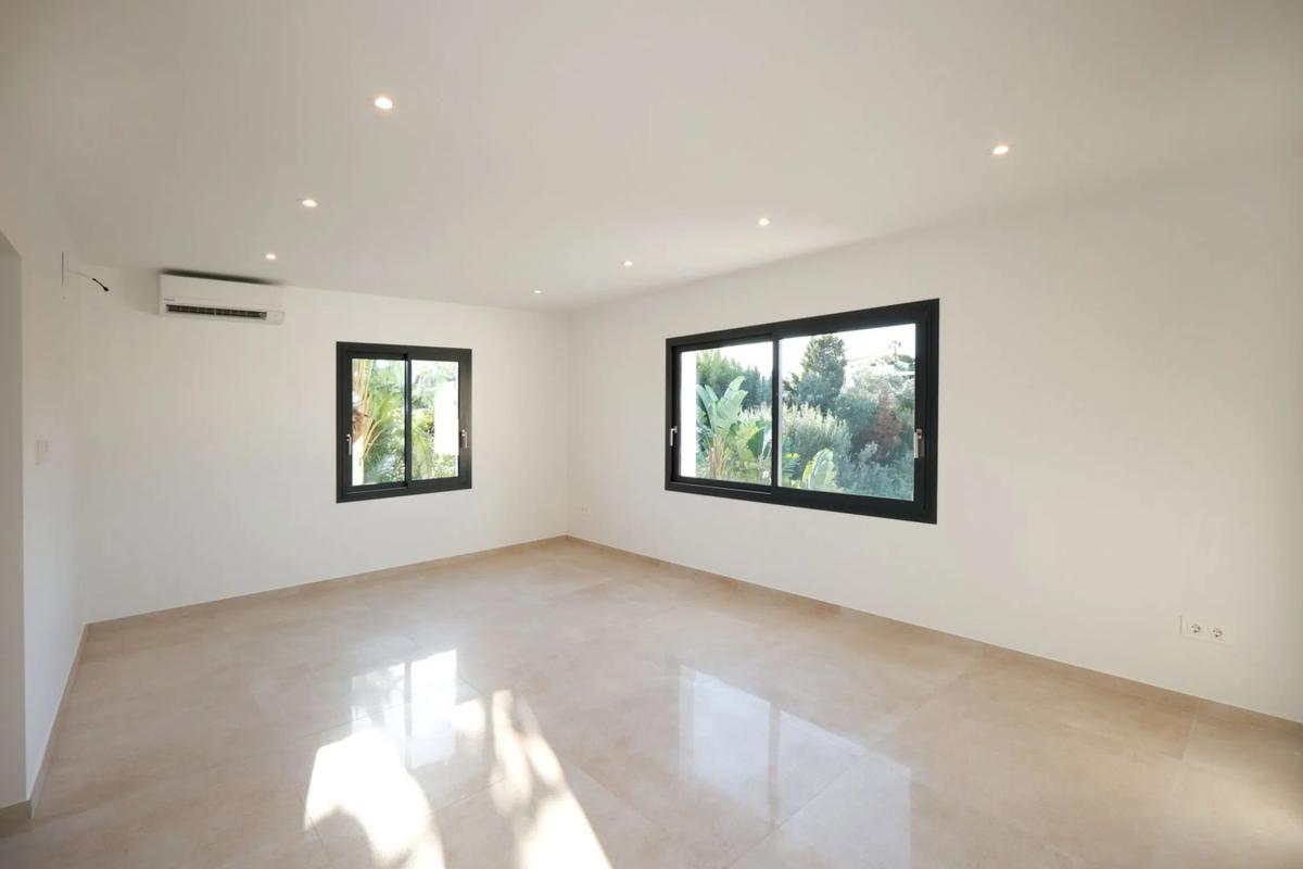Sale of independent chalet in Cometa-Carrió, Calpe
 photo 2