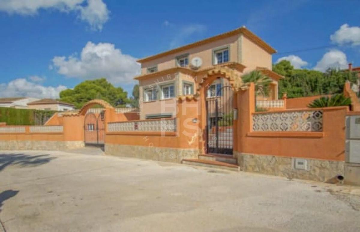 Sale of independent chalet in Cometa-Carrió, Calpe
 photo 3