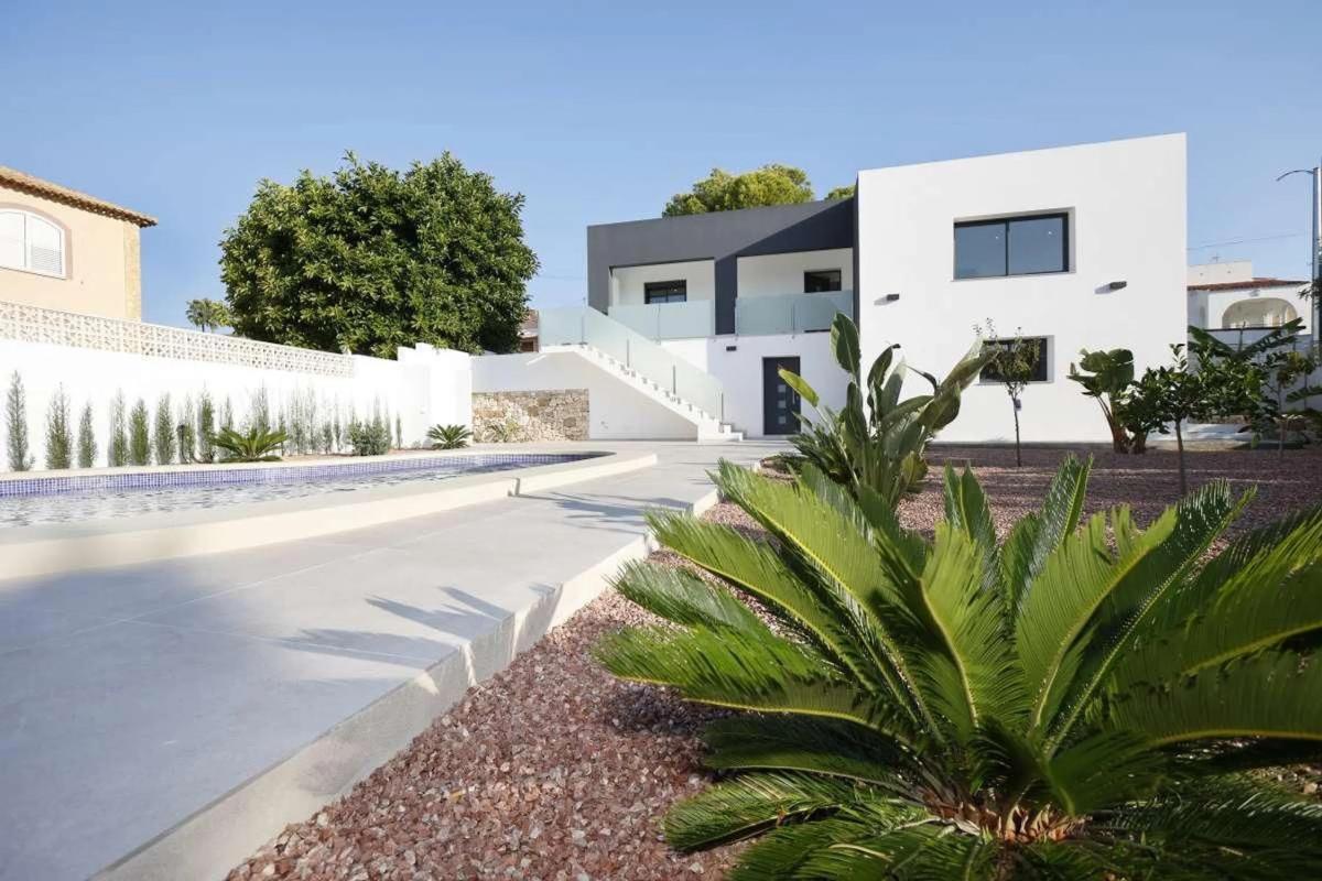 Sale of independent chalet in Cometa-Carrió, Calpe
 photo 2