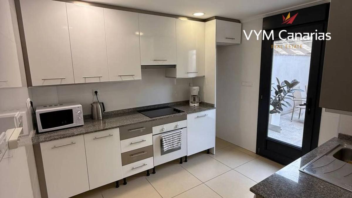 Sale of independent chalet in Canuta, Calpe
photo 4