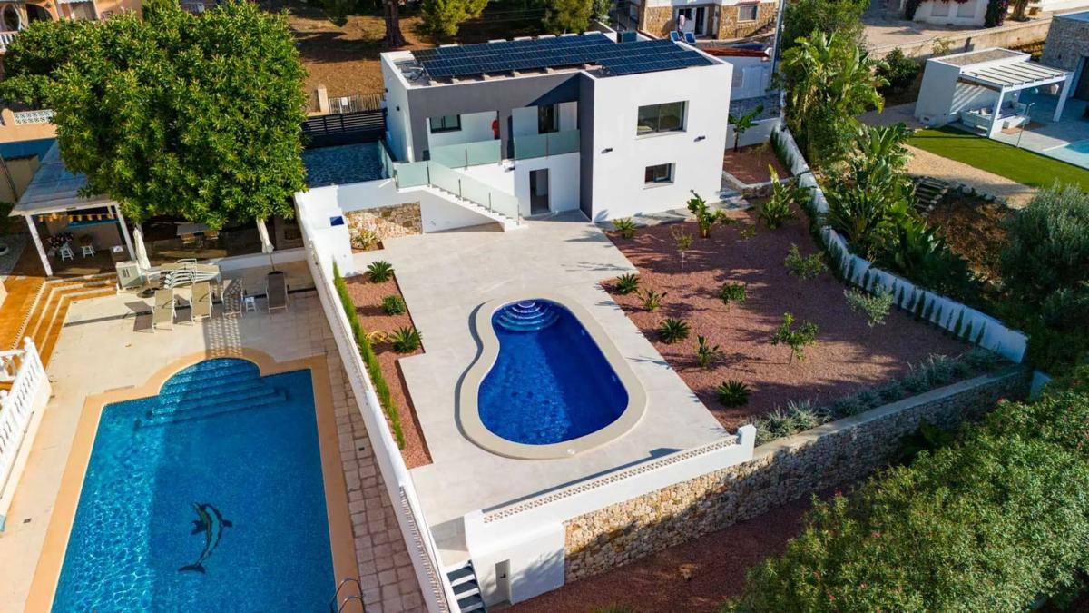 Sale of independent chalet in Cometa-Carrió, Calpe
photo 2