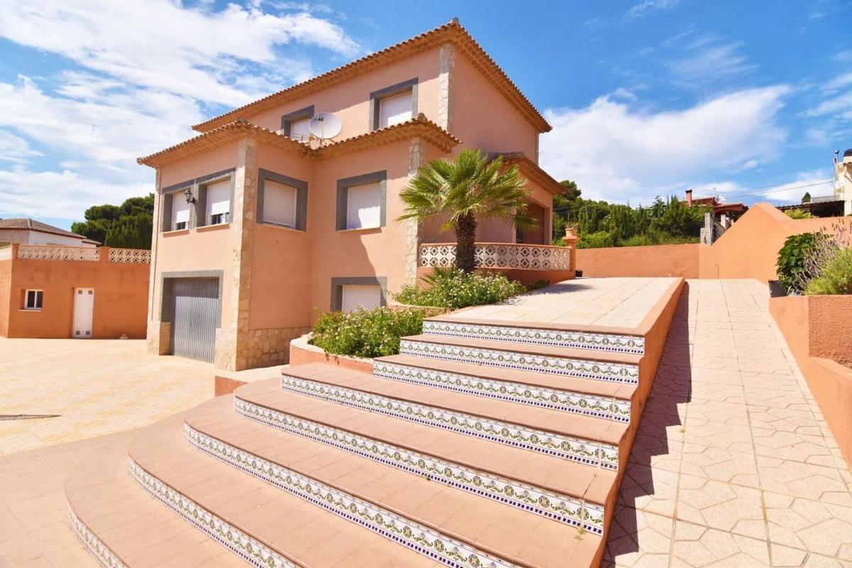 Sale of independent chalet in Partida Los Pinos, Calpe
 photo 5
