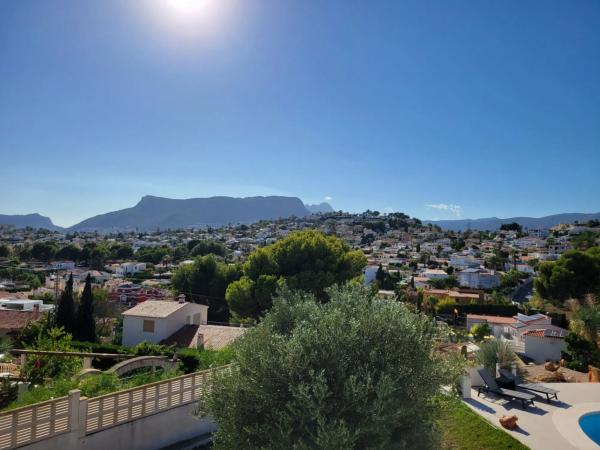 Independent chalet for sale in Urbanización Gran Sol, Calpe
 photo 4